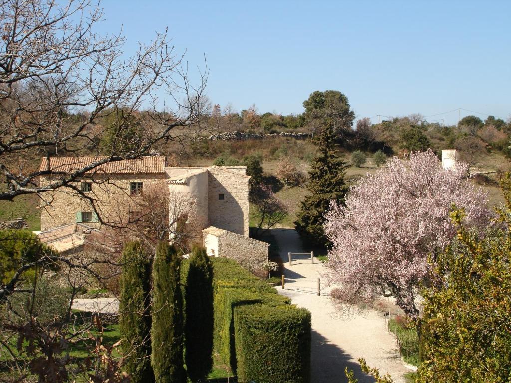 Hotel Domaine De La Grange Neuve La Roque-sur-Pernes Exteriér fotografie
